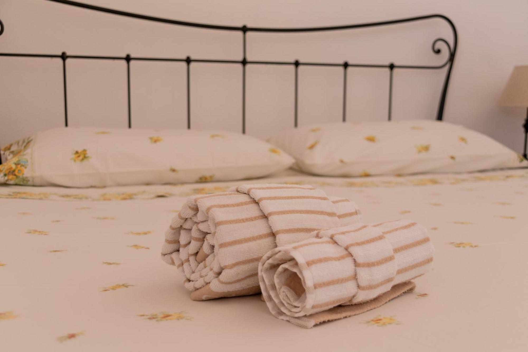 Amaris Mango Seafront Villa Гранели Екстериор снимка